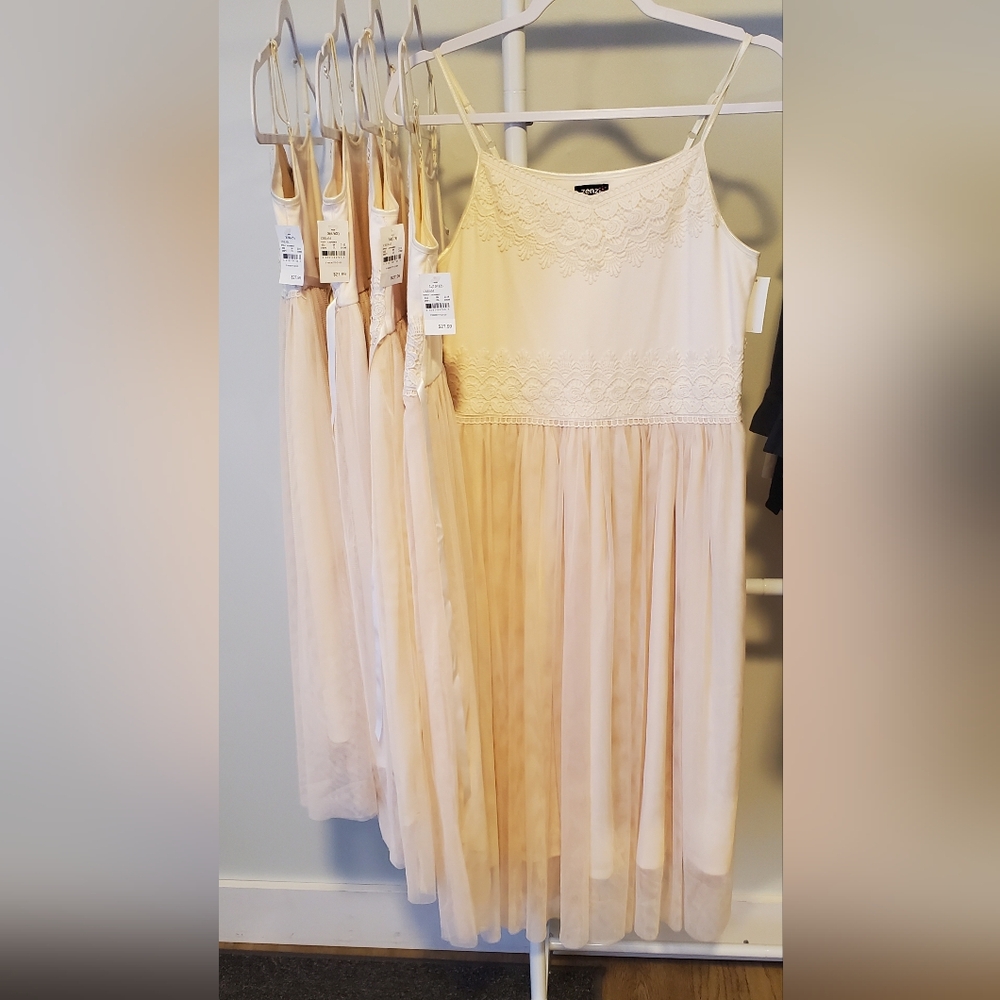 Zenzi dresses